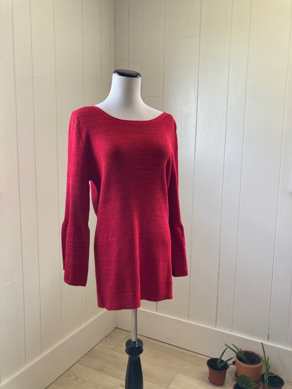 New Directions Festive Red Shimmery Pullover Sweater, Size L